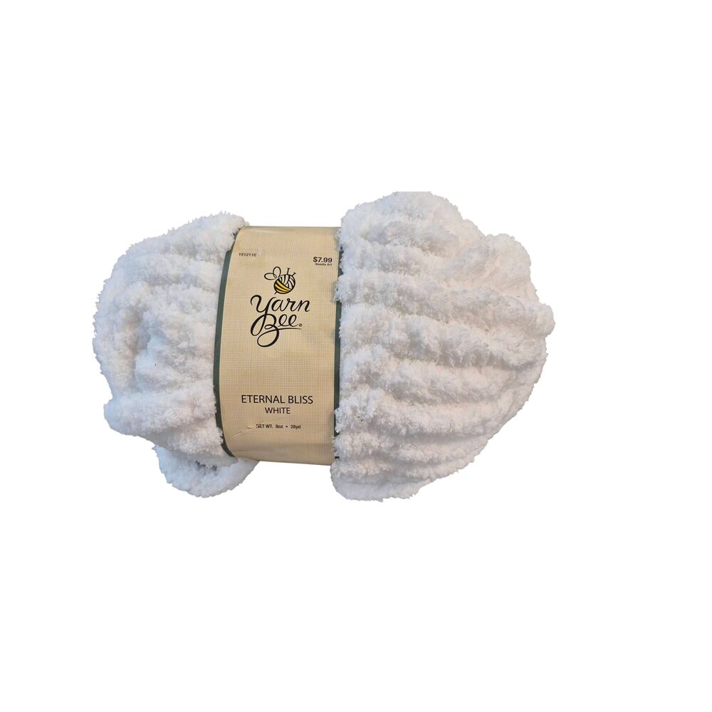 Yarn Bee Eternal Bliss Yarn - White (Jumbo Weight) NEW NWT
